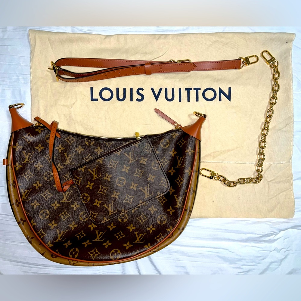 Authentic LV Loop Hobo ( comes with dust bag )